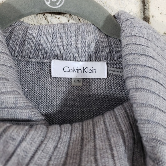 Calvin Klein Cowl Neck poncho - Picture 3 of 3